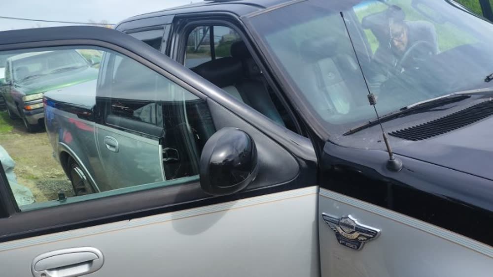 Door Glass Replacement — Safety Prime Auto Glass & Tint